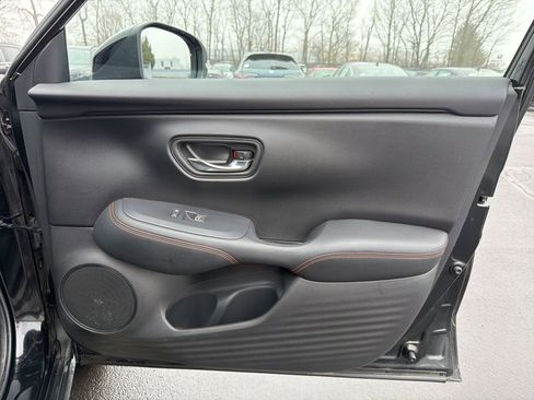 Certified 2023 Honda HR-V Sport image 24