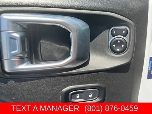 Used 2023 Jeep Wrangler Unlimited w/ 8.4" Radio Group AWD/4WD image 15