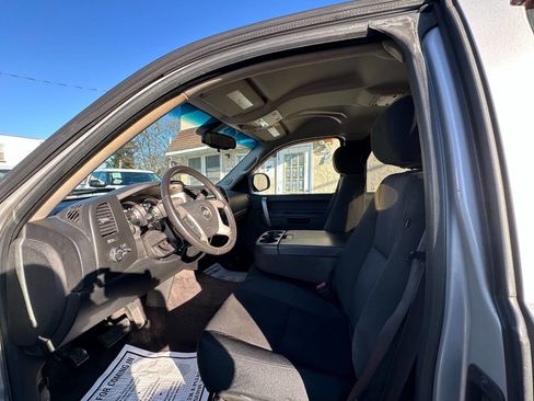 Used 2010 Chevrolet Silverado 1500 LT w/ Power Pack Plus image 9