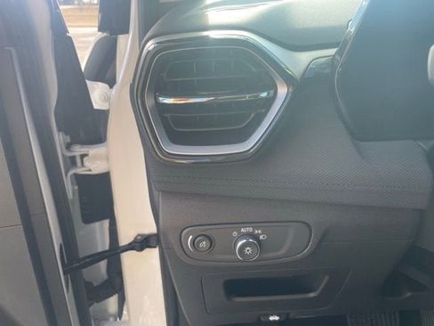 New 2026 Chevrolet TrailBlazer LT w/ Convenience Package image 12