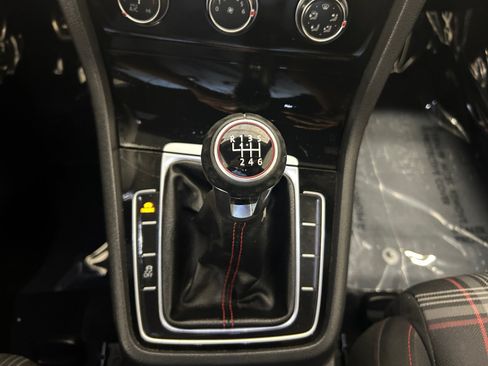 Used 2015 Volkswagen GTI S FWD image 17