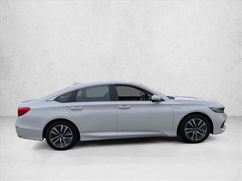 Used 2021 Honda Accord Hybrid image 4