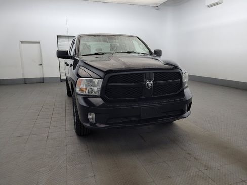 Used 2018 RAM 1500 Express AWD/4WD image 14