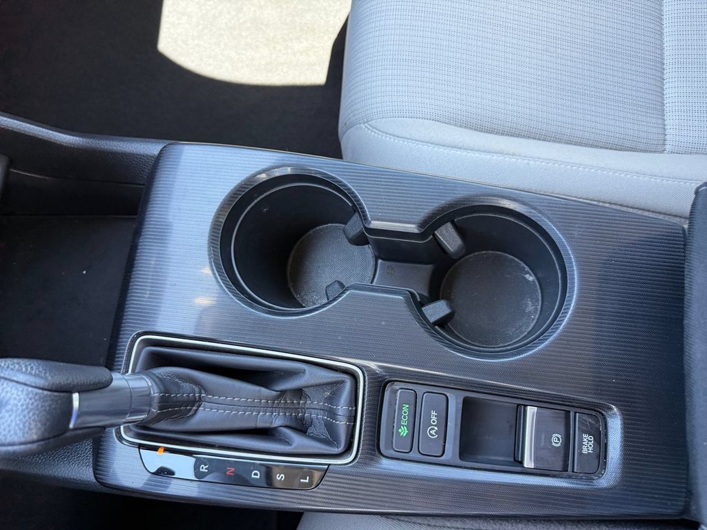 Used 2023 Honda Civic LX image 24