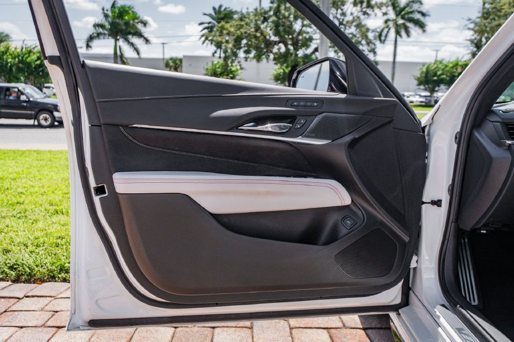Used 2022 Cadillac CT4 V Blackwing w/ Driver Assist Package RWD image 17