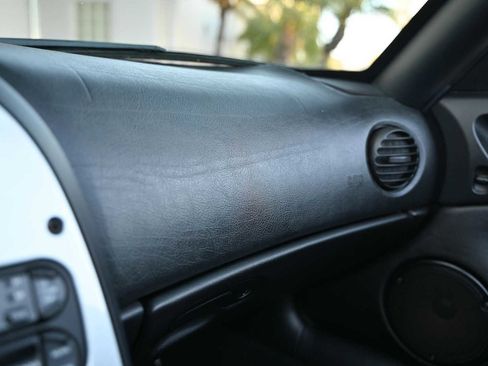 Used 2004 Dodge Viper SRT-10 RWD image 13
