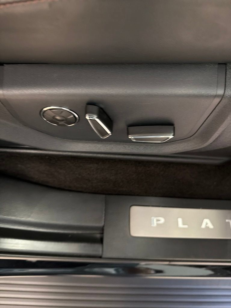 Used 2020 Ford F150 Platinum w/ Max Trailer Tow Package AWD/4WD image 19