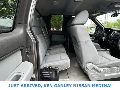 Used 2011 Ford F150 XLT w/ XLT Convenience Pkg AWD/4WD image 17