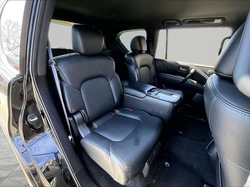 Used 2023 Nissan Armada SL w/ Midnight Edition Package image 20