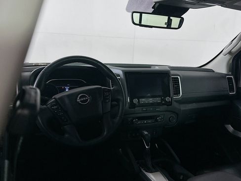Used 2024 Nissan Frontier SL w/ Technology Package image 18