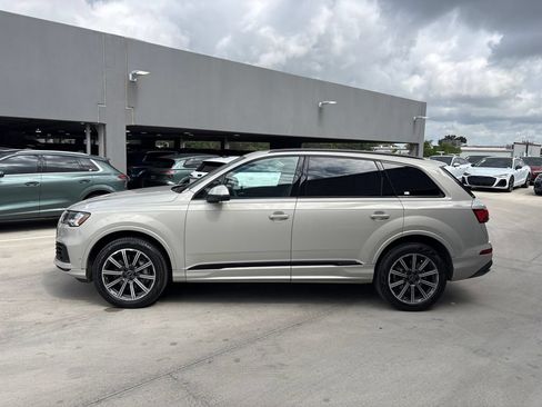 Used 2023 Audi Q7 2.0T Premium Plus w/ Premium Plus Package AWD/4WD image 9