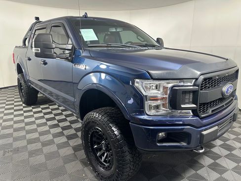 Used 2018 Ford F150 Platinum w/ Equipment Group 701A Luxury AWD/4WD image 10