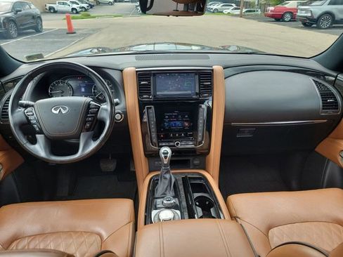 Used 2021 INFINITI QX80 Sensory w/ All-Season Package AWD/4WD image 8