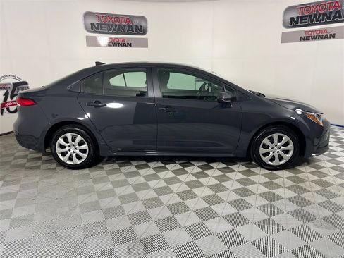 New 2025 Toyota Corolla LE image 2