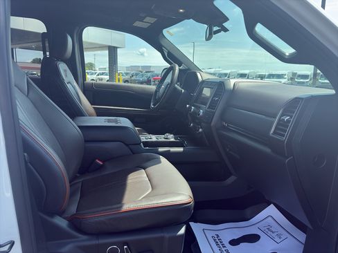 Used 2020 Ford Expedition King Ranch AWD/4WD image 21
