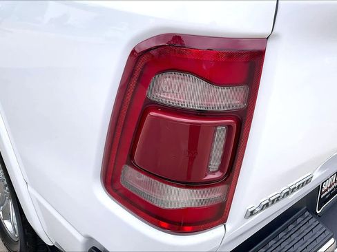 Used 2022 RAM 1500 Laramie AWD/4WD image 28