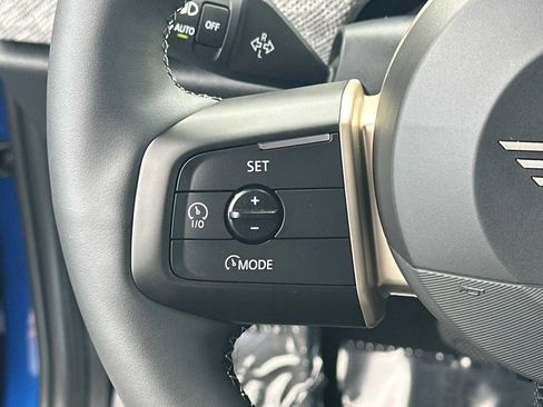 Used 2025 MINI Cooper S image 17