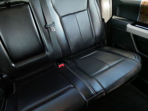 Used 2018 Ford F150 Lariat AWD/4WD image 14