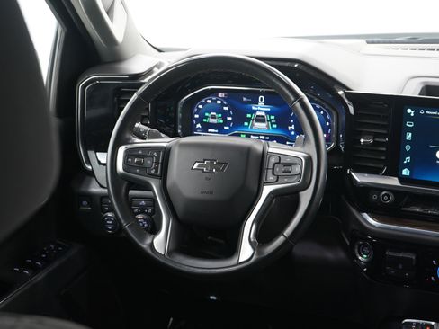 Used 2024 Chevrolet Silverado 1500 RST w/ Protection Package image 16