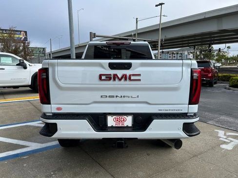 New 2026 GMC Sierra 2500 Denali w/ Denali Reserve Package AWD/4WD image 5