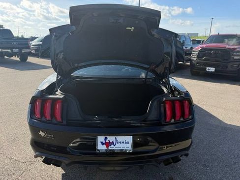 Used 2021 Ford Mustang GT Premium w/ GT Performance Package RWD image 8