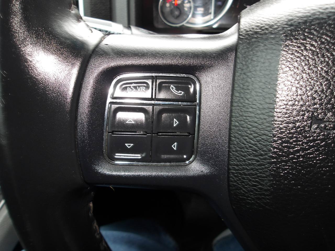 Used 2015 RAM 1500 Big Horn AWD/4WD image 15