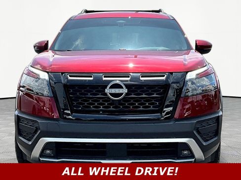 Used 2025 Nissan Pathfinder Rock Creek AWD/4WD image 2