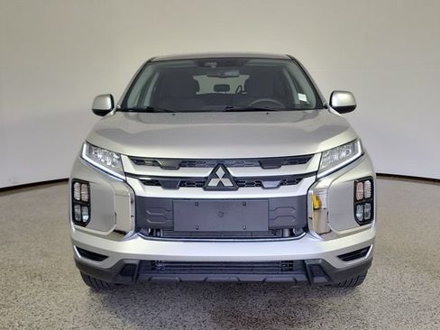 Used 2025 Mitsubishi Outlander Sport ES AWD/4WD image 3