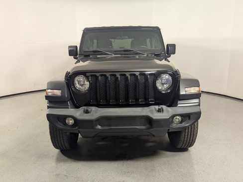Used 2020 Jeep Wrangler Unlimited Sport AWD/4WD image 2