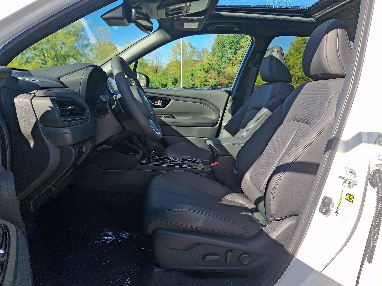 New 2026 Subaru Forester Limited AWD/4WD image 9