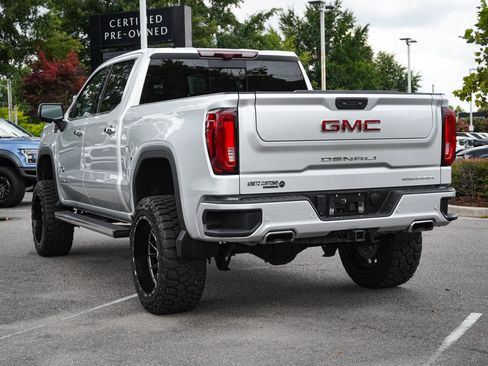 Used 2022 GMC Sierra 1500 Denali w/ Denali Reserve Package AWD/4WD image 8