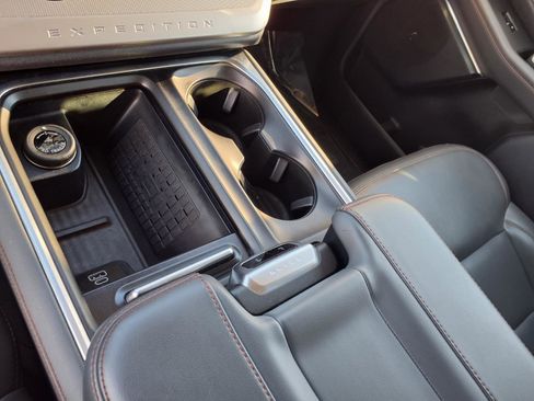 Certified 2025 Ford Expedition Max Active image 21