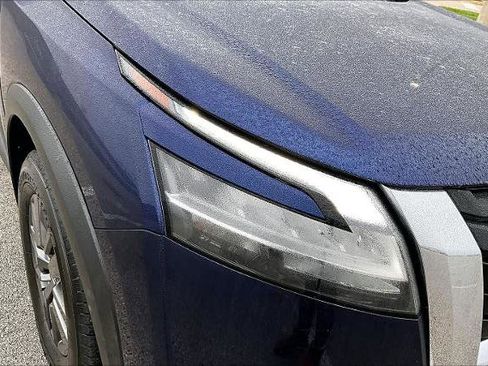 Certified 2022 Nissan Pathfinder SV image 28