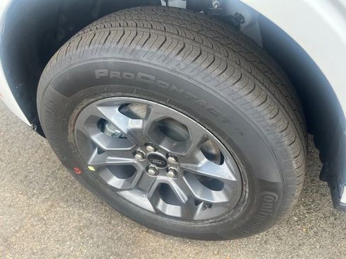 New 2026 Ford Maverick XLT image 8