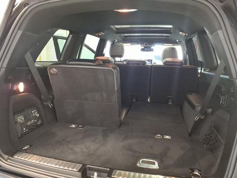 Used 2018 Mercedes-Benz GLS 450 4MATIC image 23