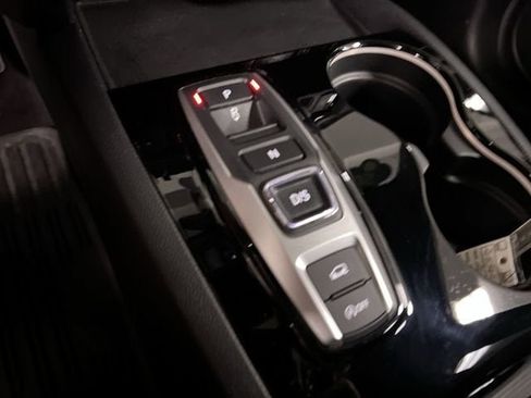 Used 2019 Honda Passport Touring image 16