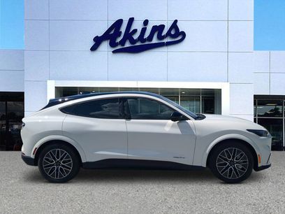 New 2025 Ford Mustang Mach-E Premium