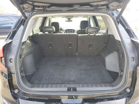 Used 2020 GMC Terrain SLT image 8