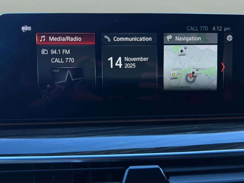 Used 2018 BMW 530i xDrive image 38