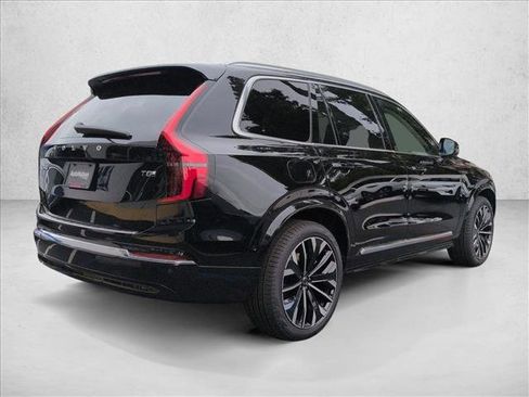 New 2026 Volvo XC90 T8 Ultra w/ Lounge Package AWD/4WD image 2