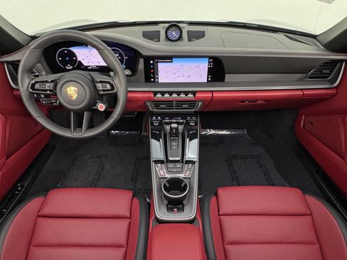 Used 2025 Porsche 911 Carrera image 11