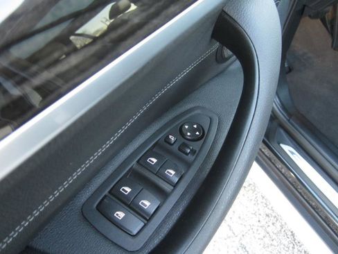 Used 2018 BMW X1 xDrive28i image 29