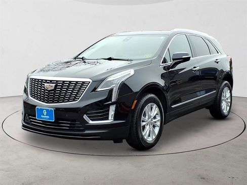 Certified 2022 Cadillac XT5 Luxury image 1