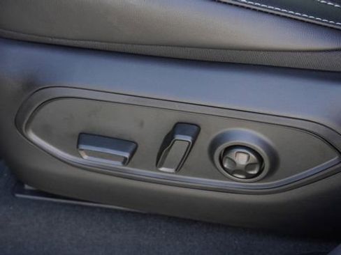 New 2026 Jeep Grand Cherokee Altitude image 19