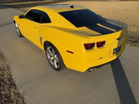 Used 2011 Chevrolet Camaro SS w/ RS Package image 4