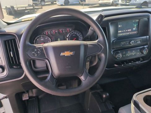 Used 2019 Chevrolet Silverado 2500 W/T AWD/4WD image 18