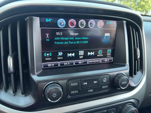 Used 2016 Chevrolet Colorado LT w/ Midnight Edition AWD/4WD image 26