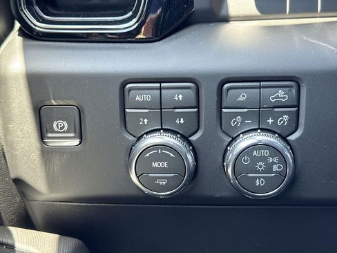 New 2026 GMC Sierra 1500 AT4X w/ AT4X AEV Edition AWD/4WD image 16
