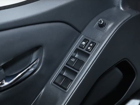 Used 2022 Nissan Frontier PRO-4X w/ Pro-4X Premium Package image 19