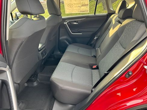 New 2025 Toyota RAV4 XLE image 27